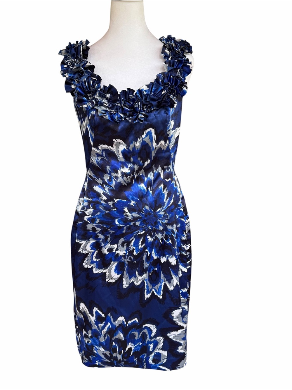 Maggie London Blue Floral Ruffle Sleeve Cocktail Evening Dress Womens Size 4